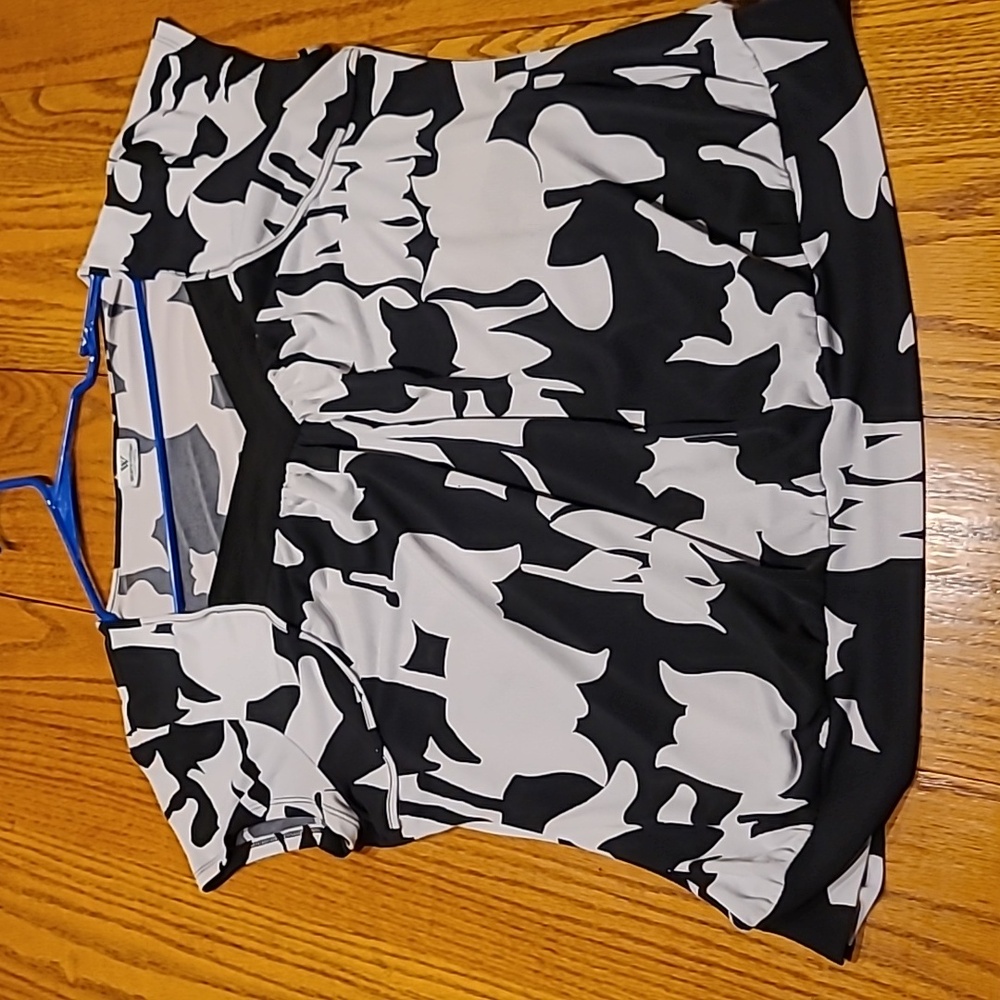 Worthington XL black and white